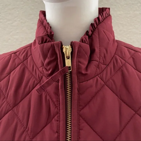 J Crew Ruffle Dark Red Wine Bergundy Quilted Puffer Vest Jacket Medium NEW - Picture 6 of 11